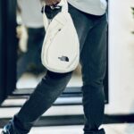 Unisex Mens White Black Fashion Side-Chest bag
