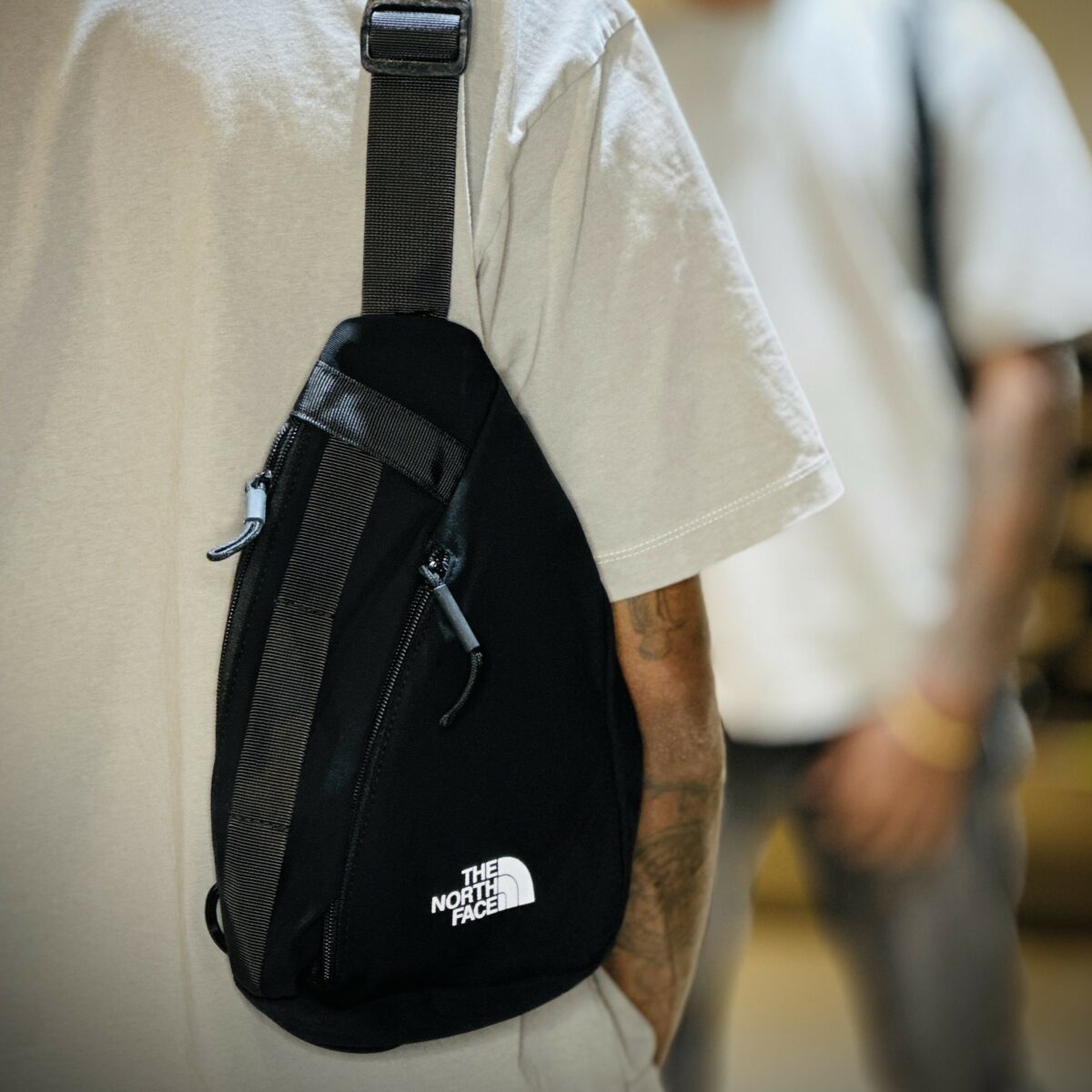 Unisex Mens White Black Fashion Side-Chest bag - Image 2