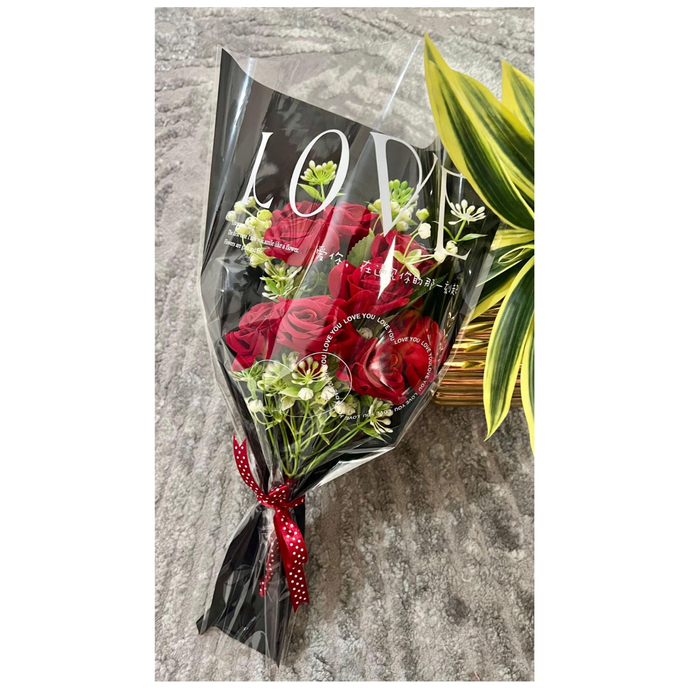Valentine_Gift12 Red Rose Bouquet Gift Valentine 9pcs Roses - Image 1